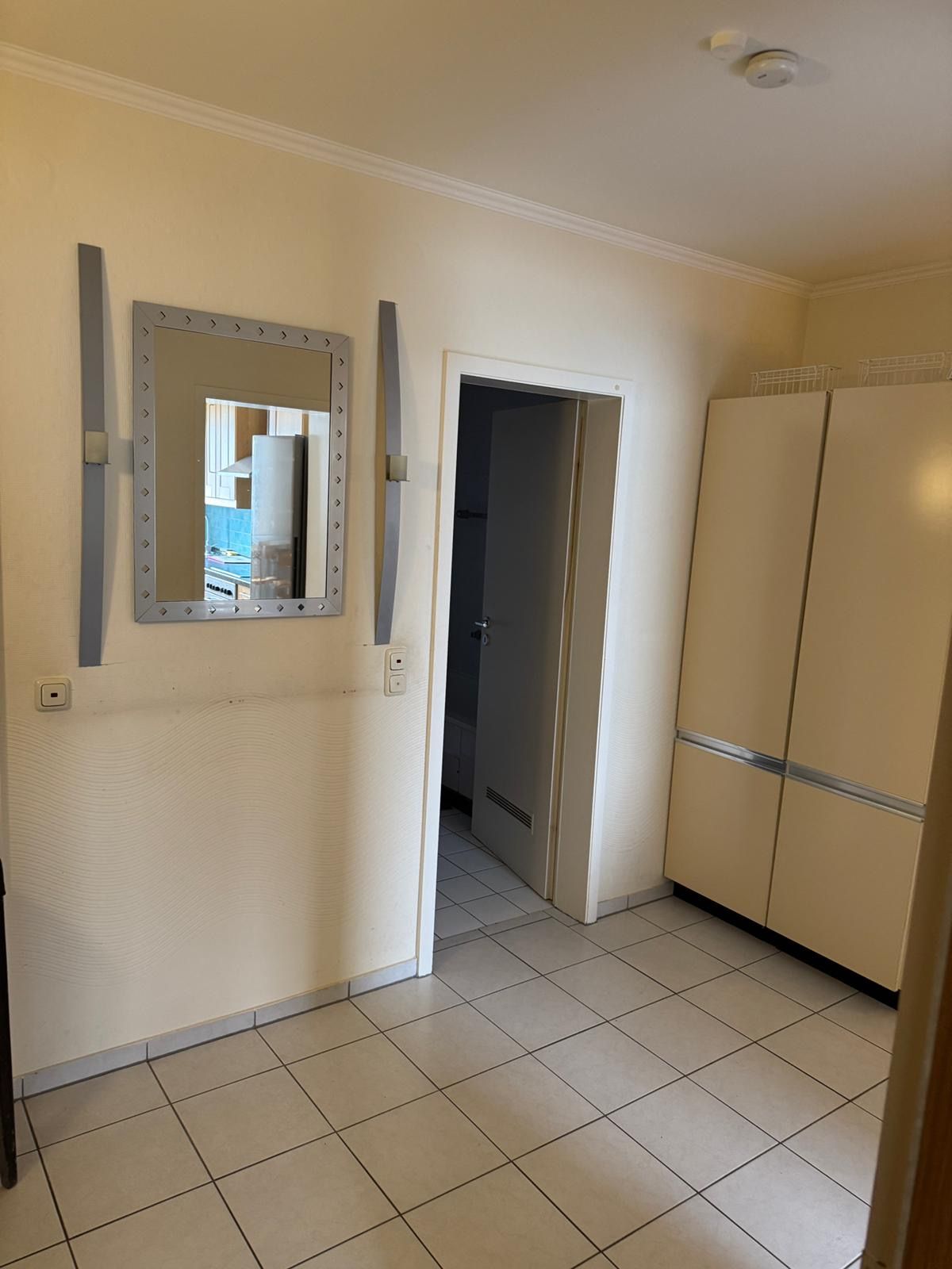 Voll Ausgestattete 5-Zimmer-Wohnung Mit Riesenbalkon & Küche - Voll ausgestattete 5-Zimmer-Wohnung mit Riesenbalkon & Küche - Gallery - 3