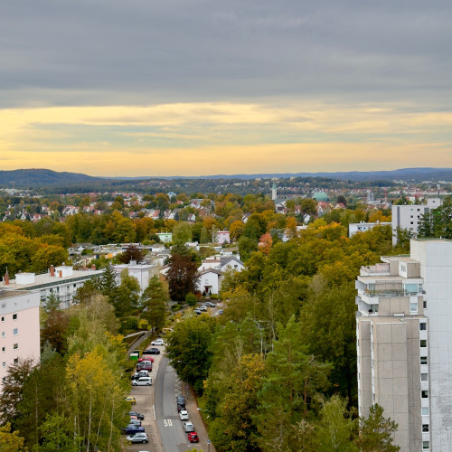 M&D Apartments near Stadium with Air Conditioning – Netflix – Kitchen – Sunset View – Balcony - Gallery - 5