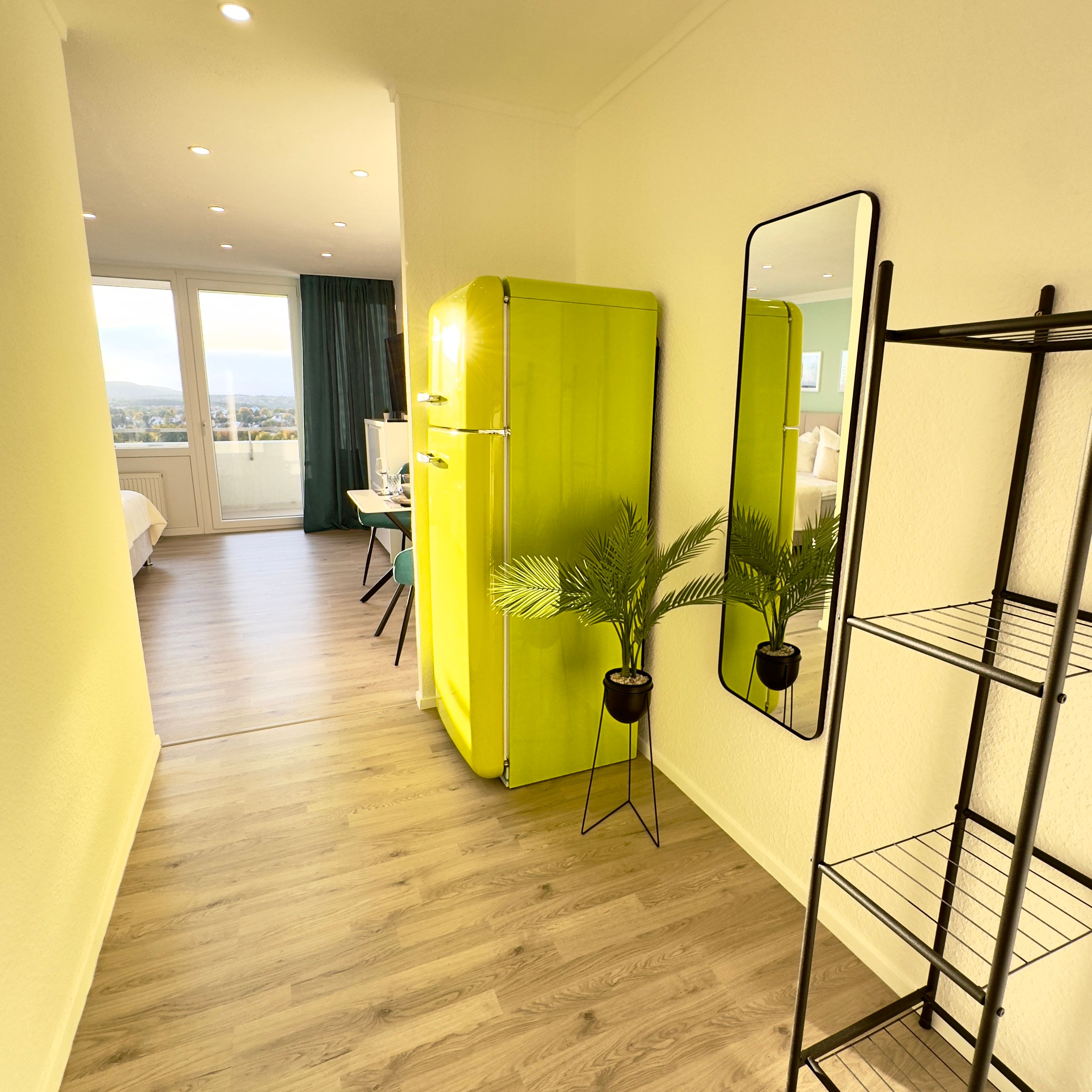 M&D Apartments Near Stadium With Air Conditioning – Netflix – Kitchen – Sunset View – Balcony - 21