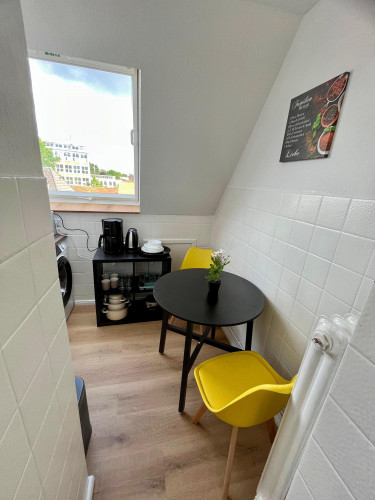 Well-Equipped Top-Floor Apartment in Neumünster