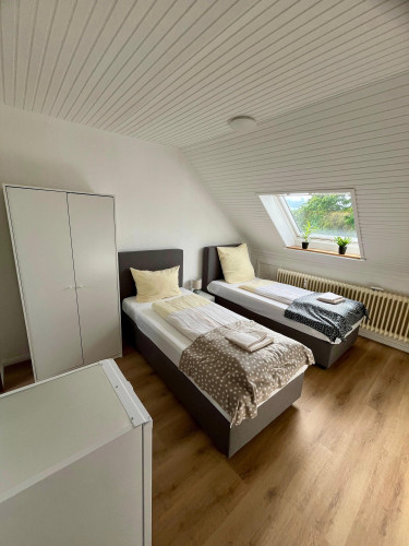Well-Equipped Top-Floor Apartment in Neumünster