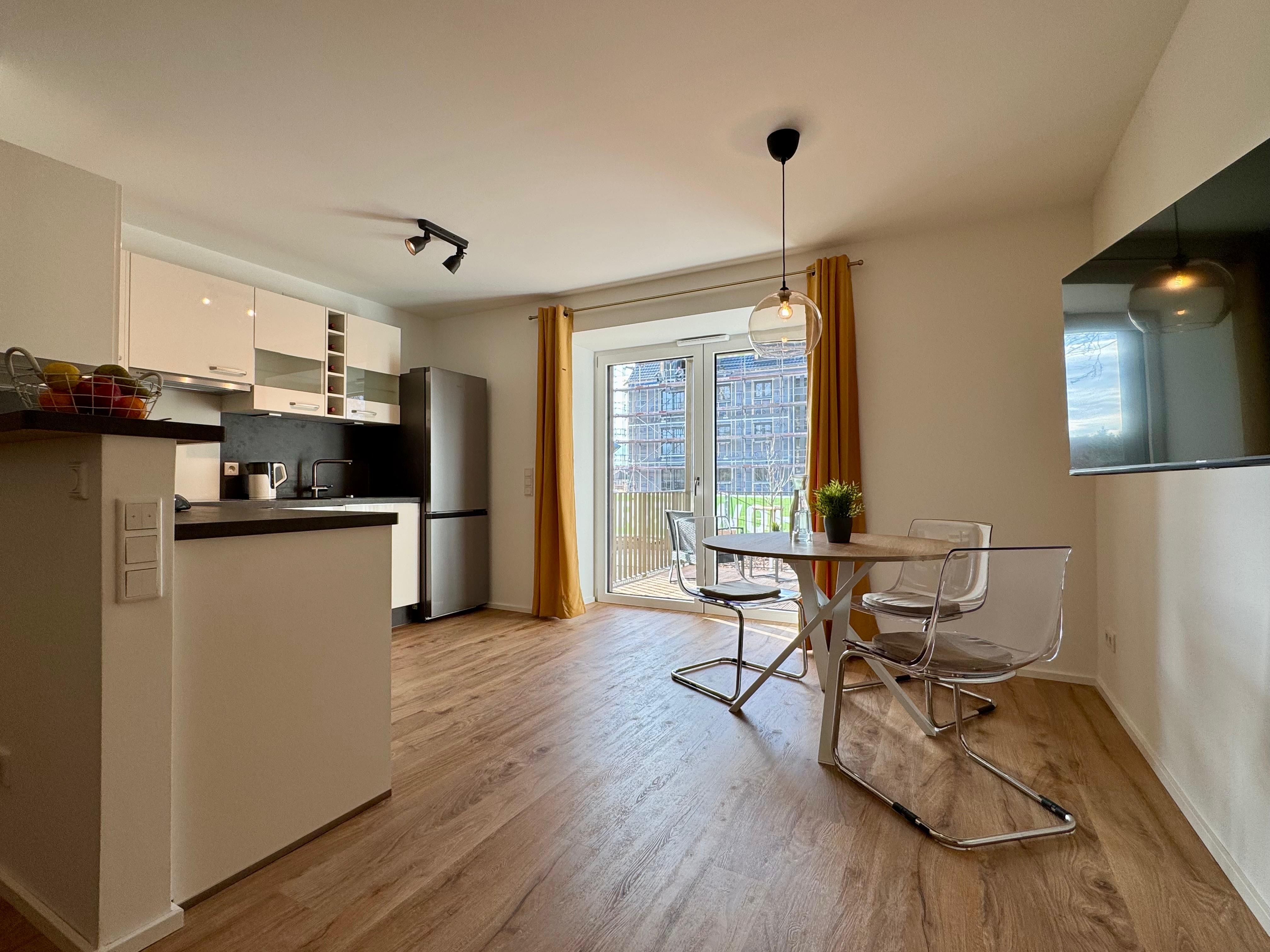  Luxurious And Modern Furnished 2-Room Apartment In Kitzingen  -  Luxurious and modern furnished 2-room apartment in Kitzingen  - Gallery -  3