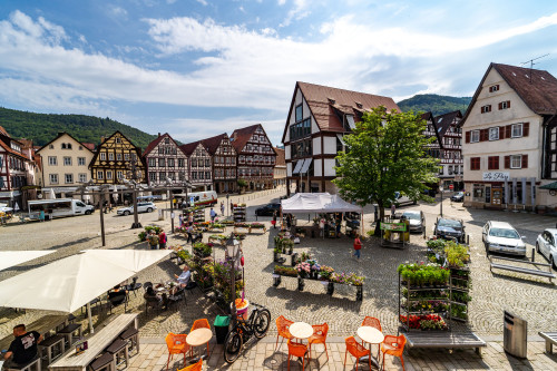 Apartment 03, Bright & lovingly furnished apartment in Bad Urach with a view of the market square - Gallery - 9