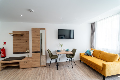 Apartment 06, quiet and stylish studio apartment with a view of the market square in Bad Urach - Gallery - 9