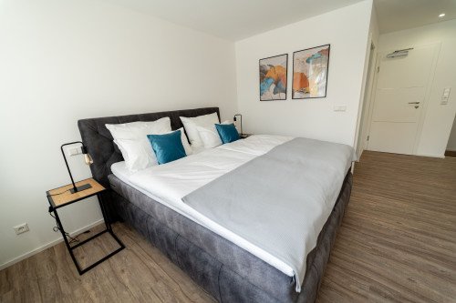Apartment 06, quiet and stylish studio apartment with a view of the market square in Bad Urach - Gallery - 5