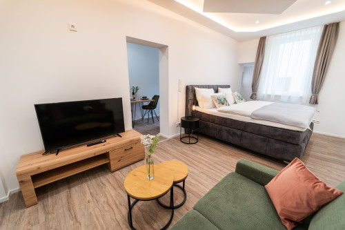 Apartment 02, Quiet and neat home conveniently located - Gallery - 11