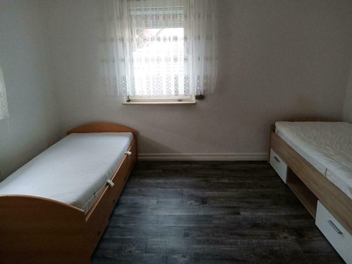 Comfortable apartment on the 1st floor, 125 m2 , with 5 rooms