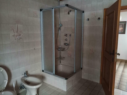 Comfortable apartment on the 1st floor, 125 m2 , with 5 rooms - Gallery - 14