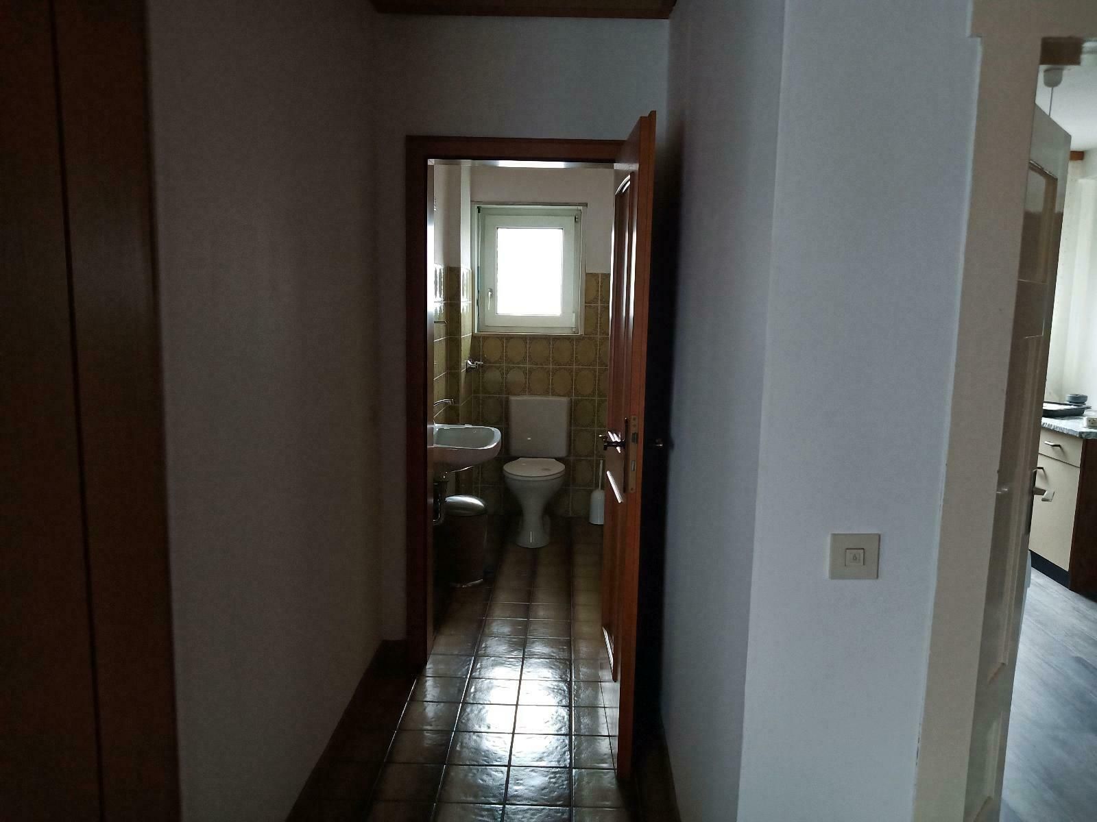 Comfortable Apartment On The 1st Floor, 125 M2 , With 5 Rooms - 4