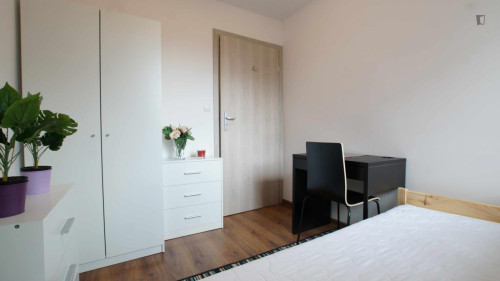 Welcoming single bedroom in shared flat near Park Źródliska I