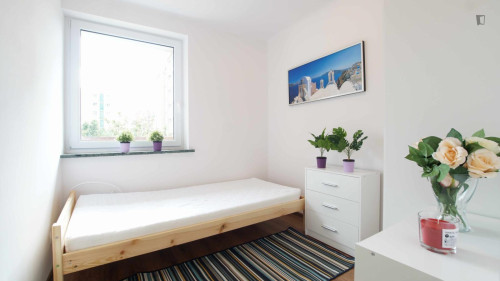 Welcoming single bedroom in shared flat near Park Źródliska I