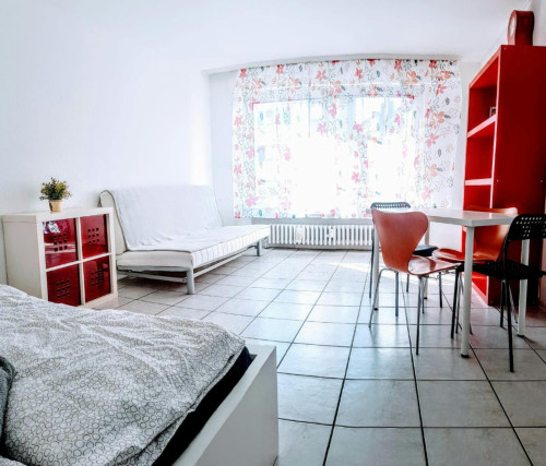 Homely studio in Ruhrallee Ost