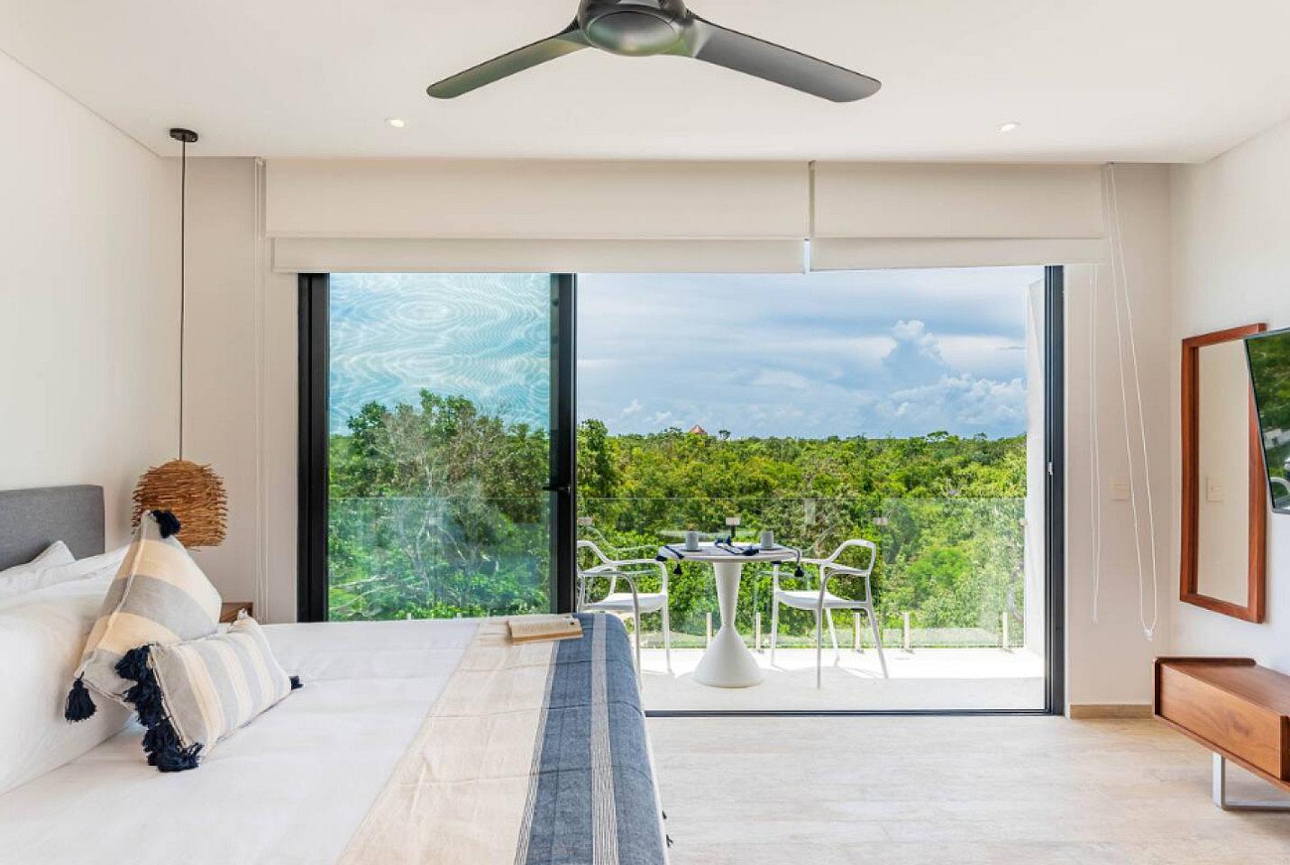  Private Studio PH  -  Stunning Luxury Complex w/ Private Terrace + Pool near convenience stores  - Gallery -  9