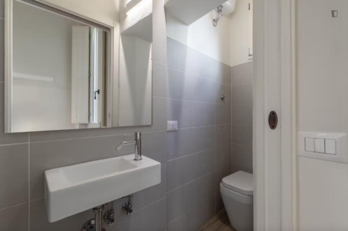 Single Bedroom with Private Bathroom in Florence