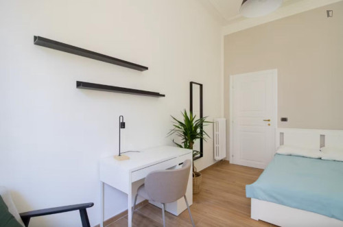 Cozy Bedroom in Florence
