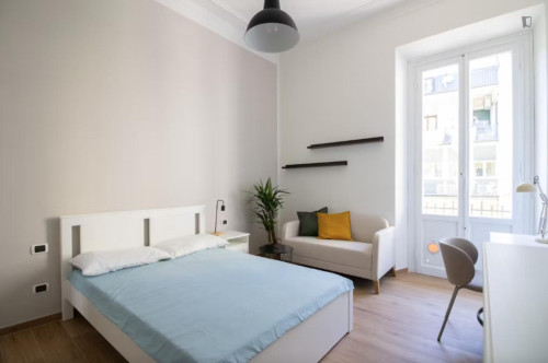 Spacious Bedroom in Florence