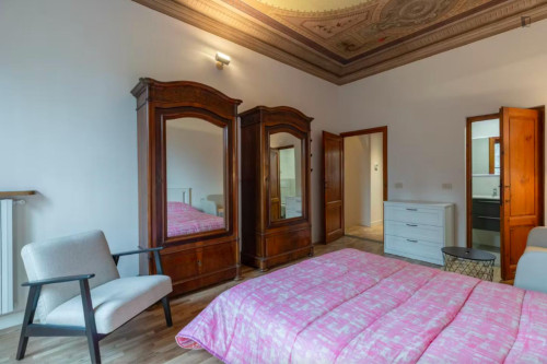 Bedroom with Private Bathroom in Florence