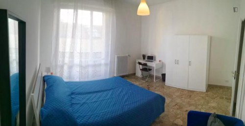 Cozy Bedroom in Novoli - Florence