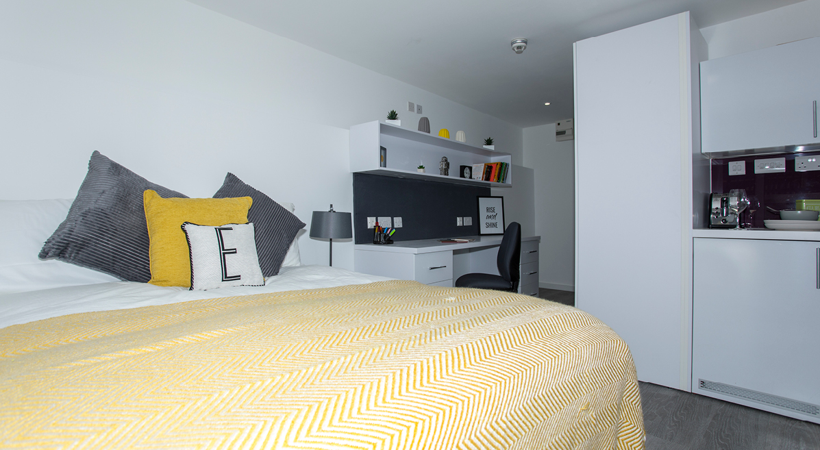 Premium Plus Studio - 5