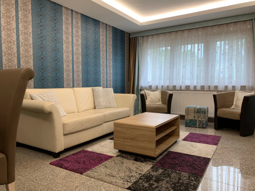 Executive 3-Room | Large Balcony | AC | Parking | Rhineview
