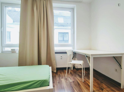 Pleasant single bedroom near Münsterstraße metro