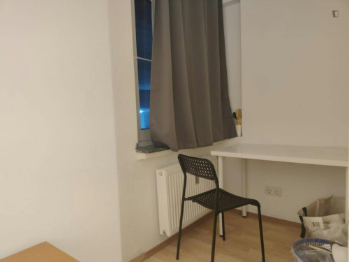 Homely single bedroom near the Reinoldikirche metro