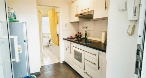 Pleasant single bedroom near the Ostentor metro  - Gallery -  5