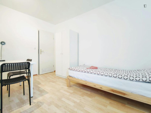 Single bedroom in central City-Ost