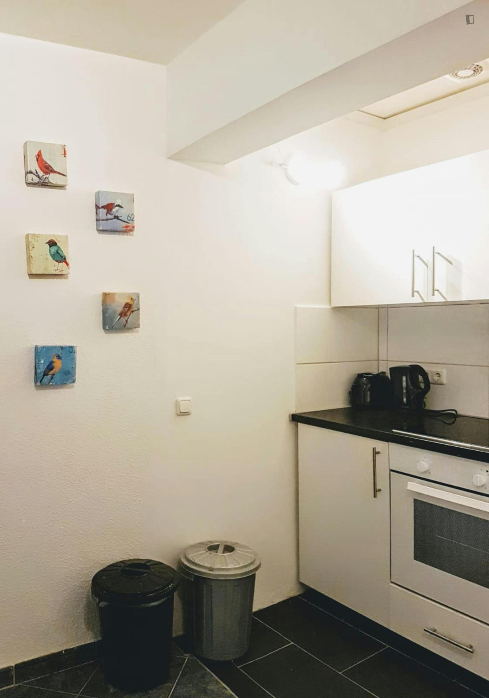 Bright Single Bedroom Near The Reinoldikirche Metro - Bright single bedroom near the Reinoldikirche metro - Gallery - 6