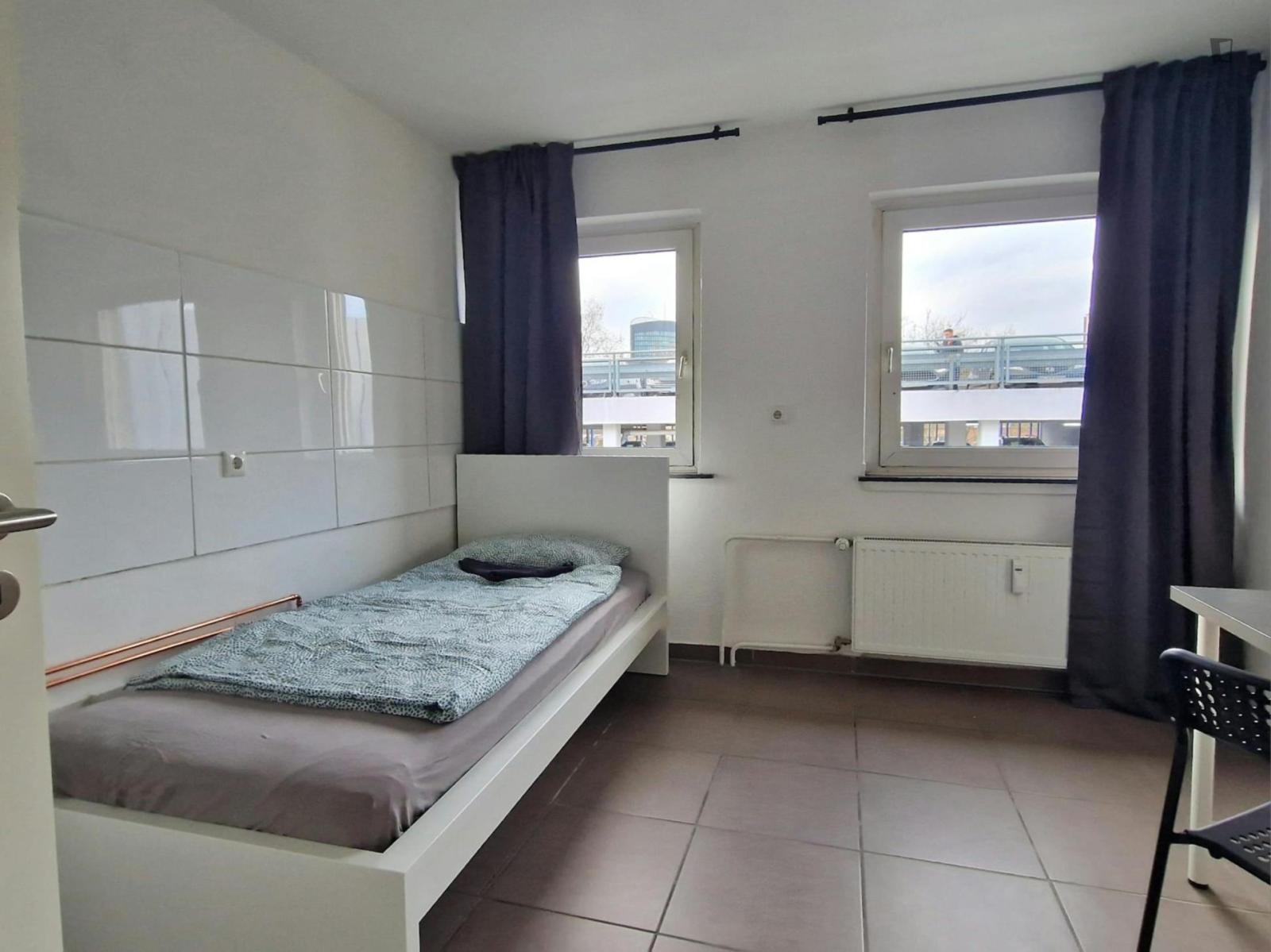  Bright Single Bedroom In The Centre Of Dortmund  -  Bright single bedroom in the centre of Dortmund  - Gallery -  1
