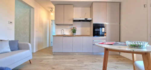 Appealing 1-bedroom apartment near the large Parco di Villa Ghigi  - Gallery - 8