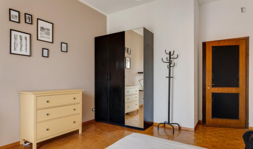 Appealing double bedroom in Guastalla