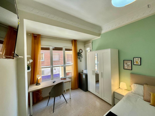 Attractive double bedroom in the central La Magdalena neighbourhood - Gallery - 23