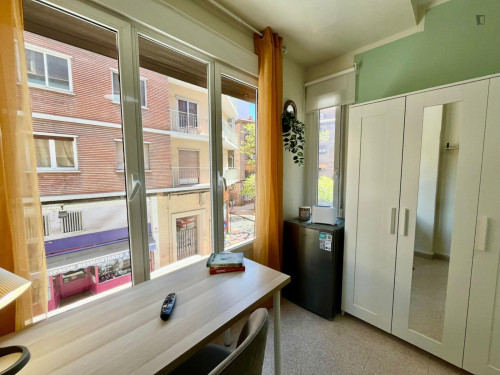 Attractive double bedroom in the central La Magdalena neighbourhood - Gallery - 22
