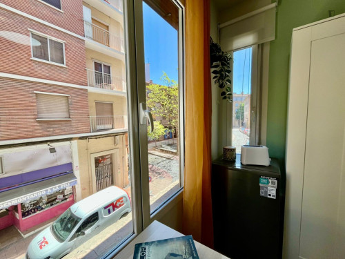 Attractive double bedroom in the central La Magdalena neighbourhood - Gallery - 21