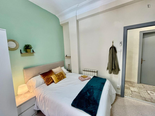 Pleasant double bedroom in La Magdalena