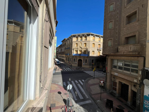 Homely double bedroom in the heart of Zaragoza - Gallery - 7