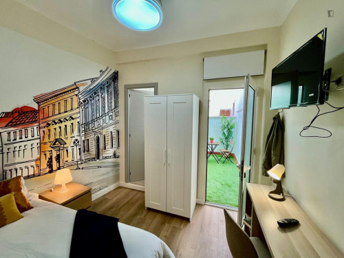 Delightful double bedroom with WC inside in La Magdalena