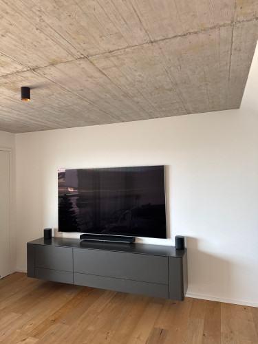 Exclusive 101 m² Luxury Apartment in Offenbach – Stunning Location with Harbor and Skyline Views  - Gallery -  5