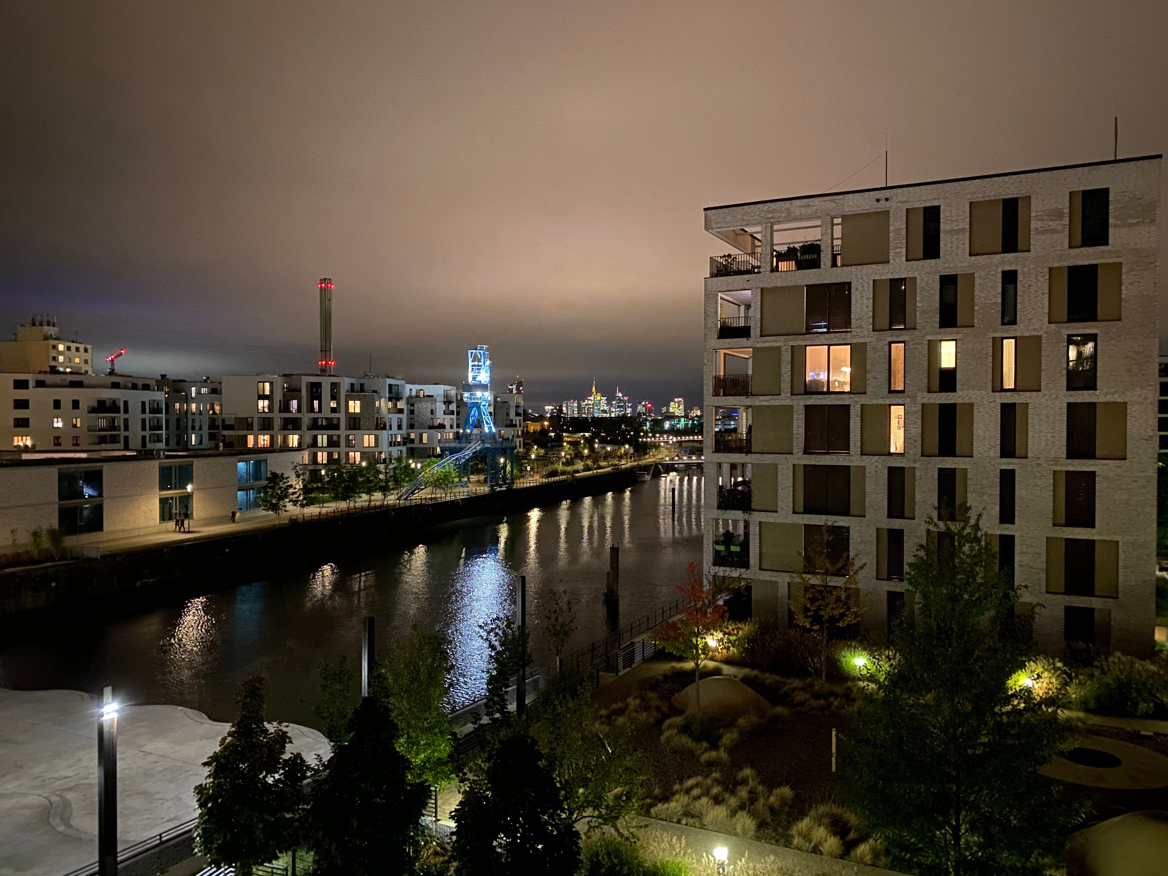  Exclusive 101 M² Luxury Apartment In Offenbach – Stunning Location With Harbor And Skyline Views  -  Exclusive 101 m² Luxury Apartment in Offenbach – Stunning Location with Harbor and Skyline Views  - Gallery -  22
