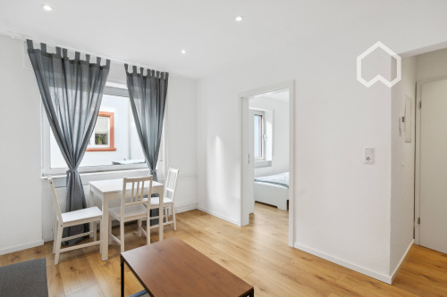 Modern, renovated apartment in a prime location in Kelsterbach