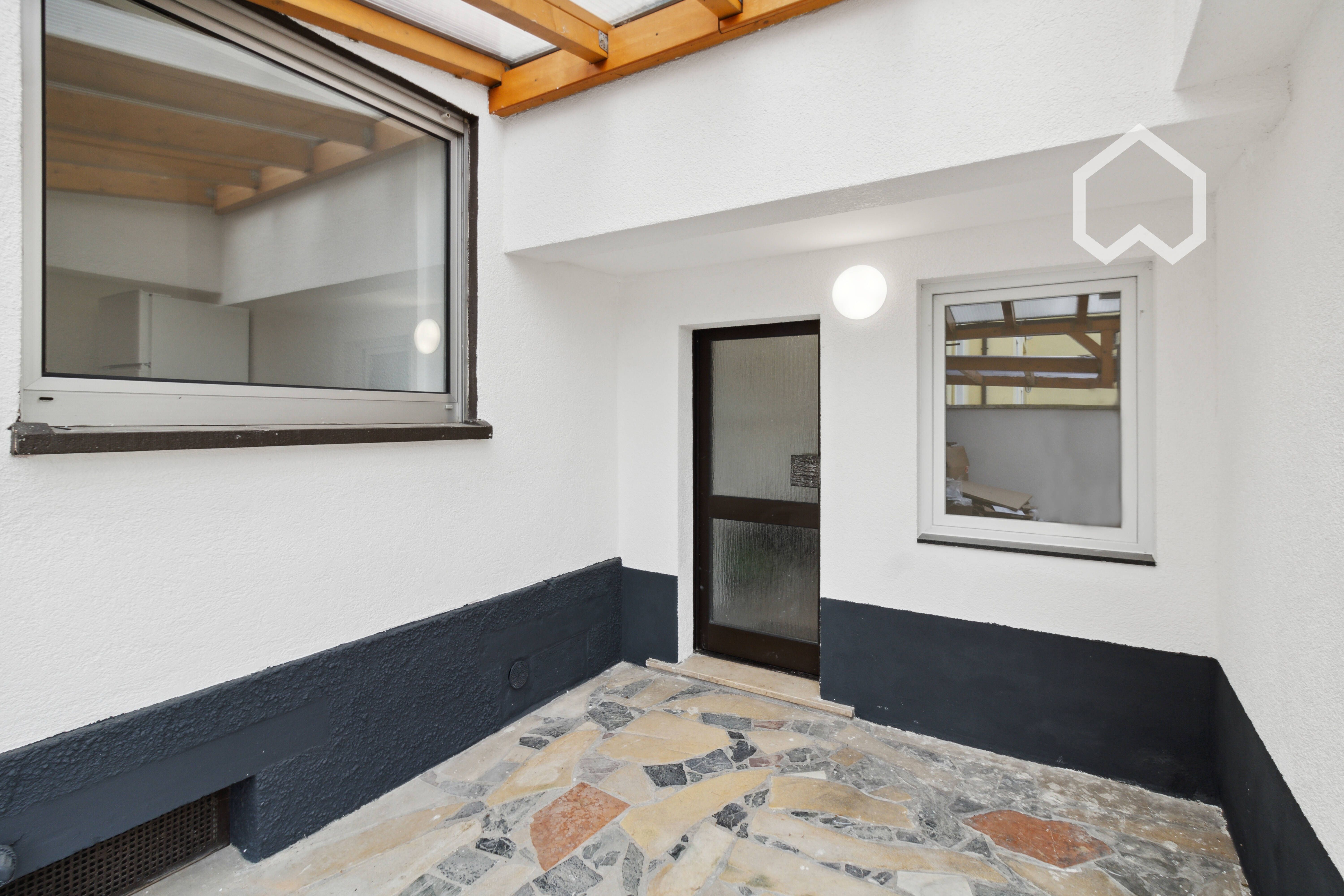 Modern, Renovated Apartment In A Prime Location In Kelsterbach - 1