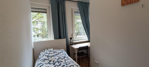 Very pleasant single bedroom near Markgrafenstraße metro - Gallery - 2