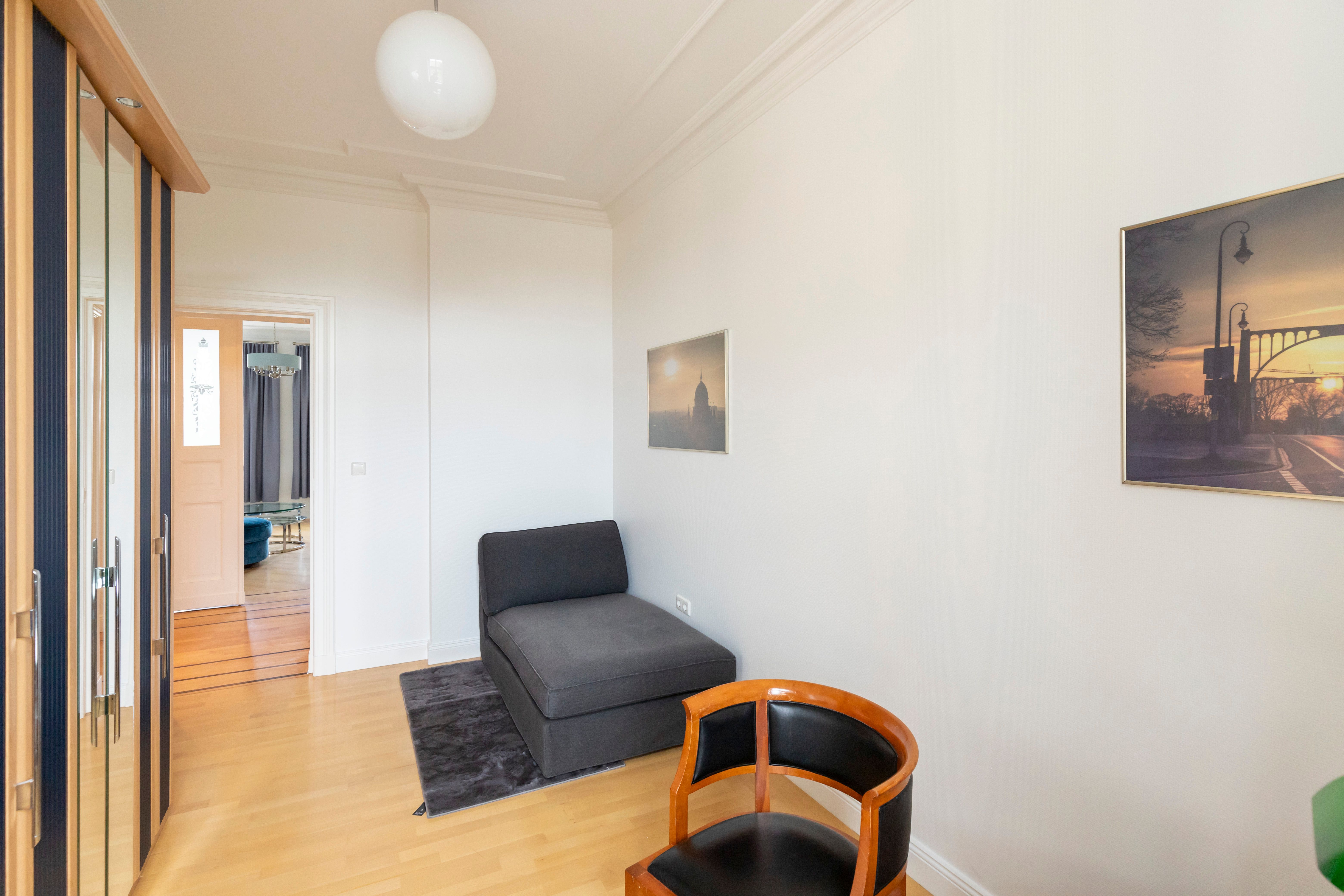Best Central Location, Great Amenities And Lots Of Space At An Affordable Price - Best central location, great amenities and lots of space at an affordable price - Gallery - 2