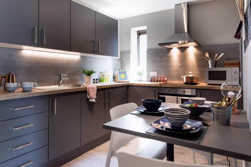  Premium Shared Apartment  - Shared Bathroom  -  Victoria Point  - Gallery -  2