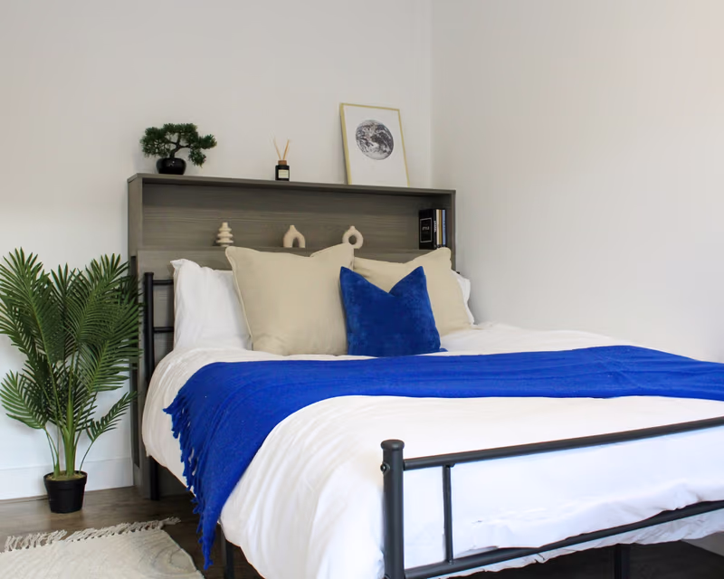  Classic 2 Bed Apartment  -  Victoria Point  - Gallery -  2