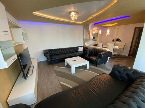 Chic 2 room apartment with elevator and underground parking - Gallery - 4