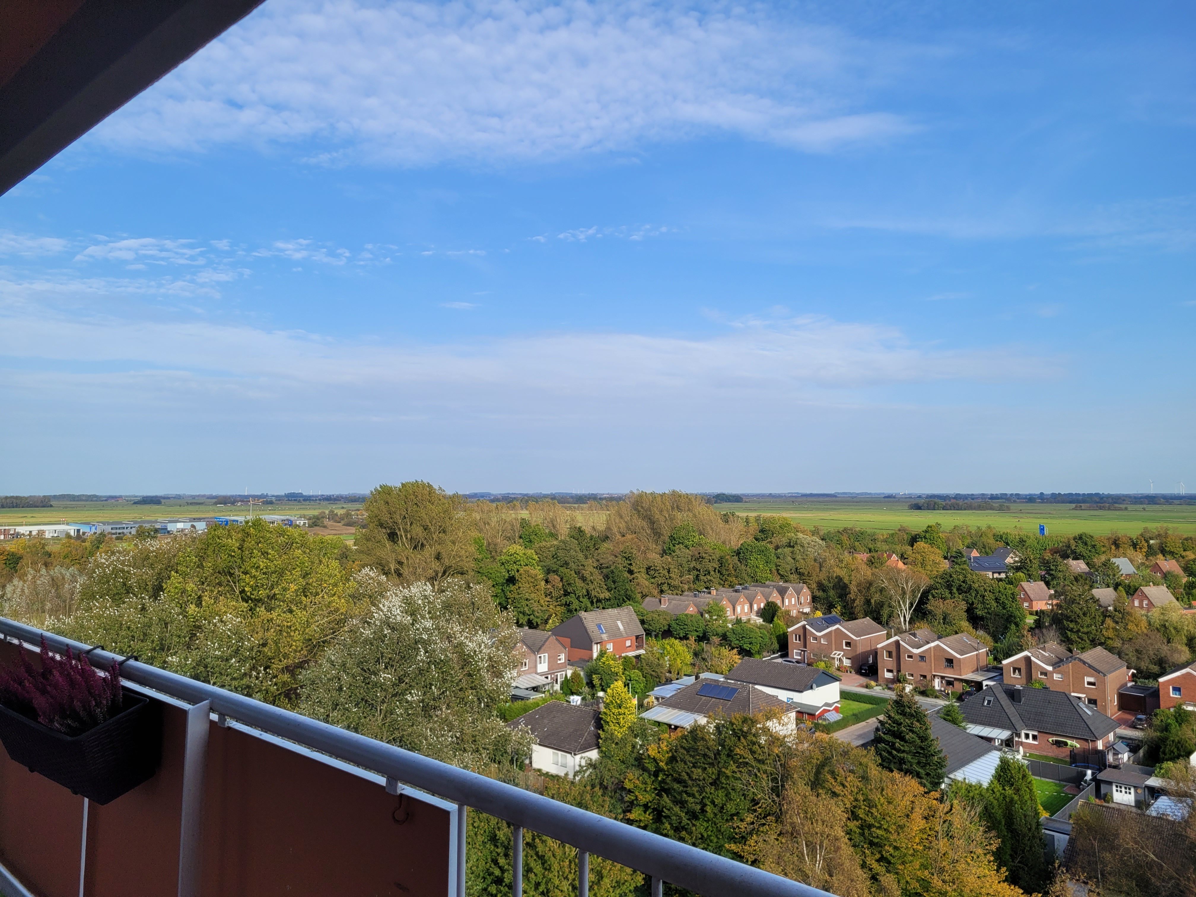 Amazing Loft With Nice City View Including Georgeous Sunrises And Sunsets (Emden) - Amazing loft with nice city view including georgeous sunrises and sunsets (Emden) - Gallery - 26