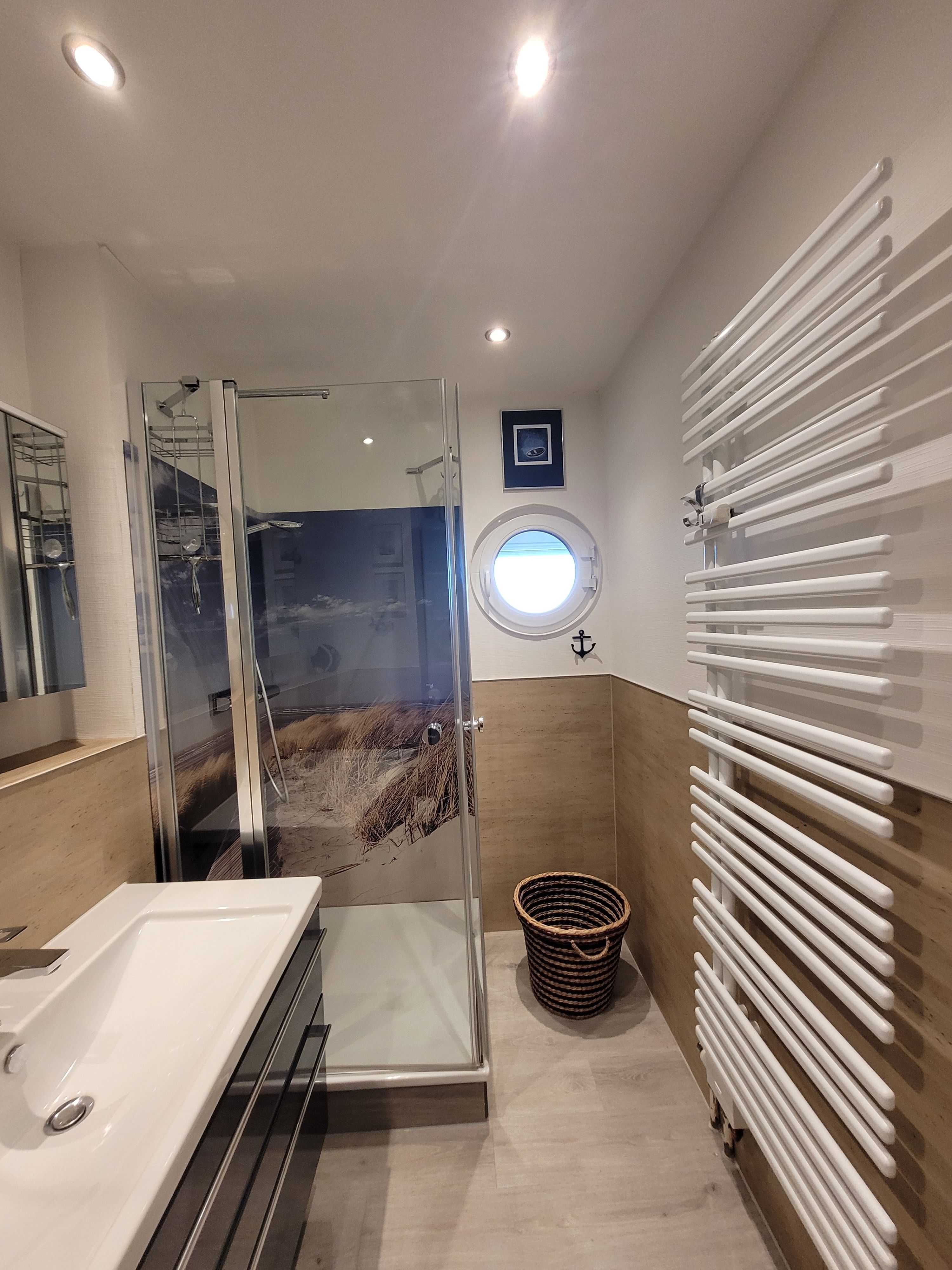Amazing Loft With Nice City View Including Georgeous Sunrises And Sunsets (Emden) - Amazing loft with nice city view including georgeous sunrises and sunsets (Emden) - Gallery - 18