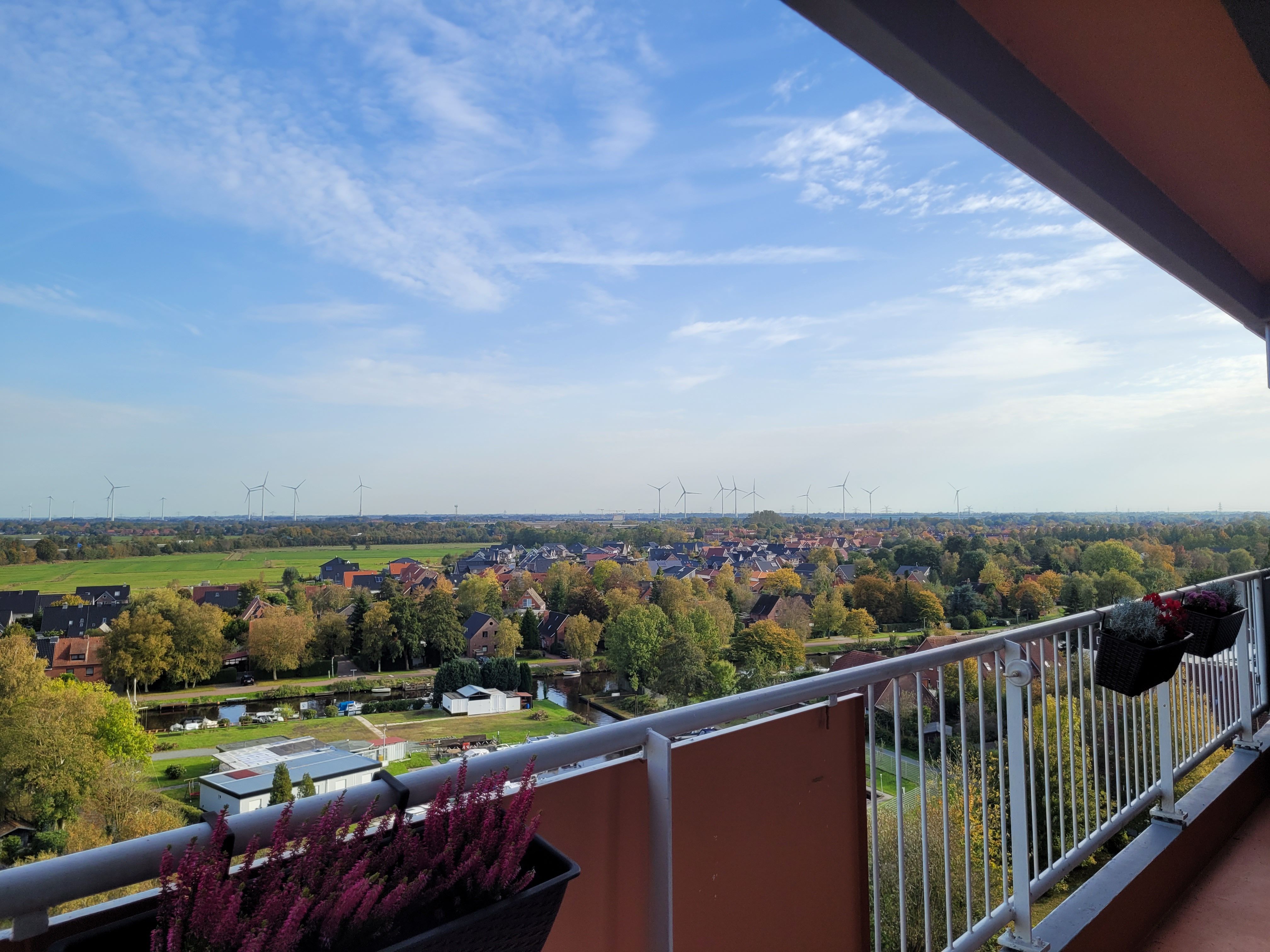 Amazing Loft With Nice City View Including Georgeous Sunrises And Sunsets (Emden) - Amazing loft with nice city view including georgeous sunrises and sunsets (Emden) - Gallery - 27